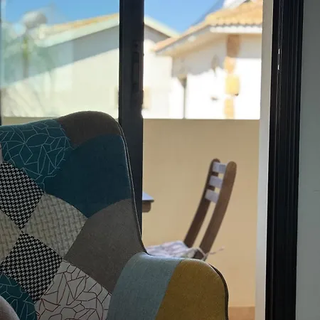 Agia Marina Gardens - Rural Retreat With Shared Pool & Parking Avgorou