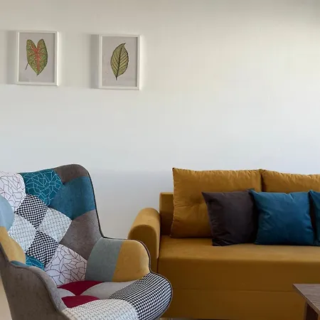 公寓 New - Agia Marina - Rural Retreat With Shared Pool & Parking