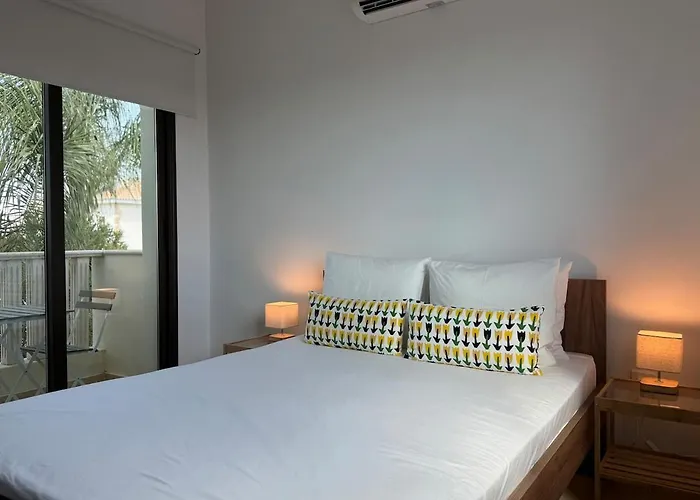 New - Agia Marina - Rural Retreat With Shared Pool & Parking * Avgorou